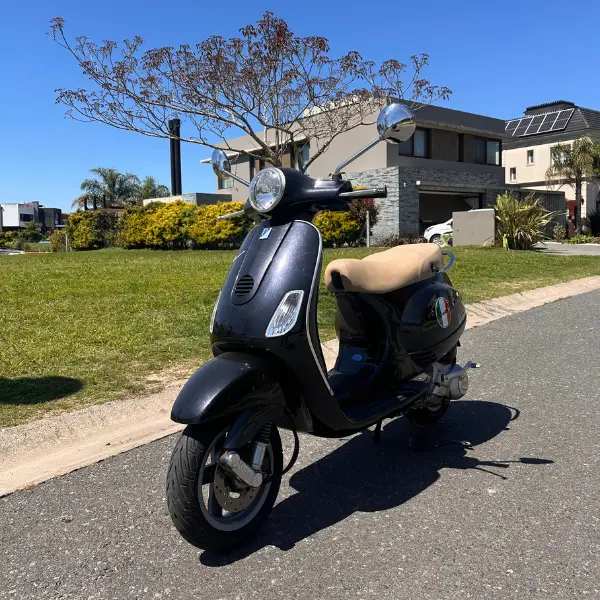Vespa Lx 150